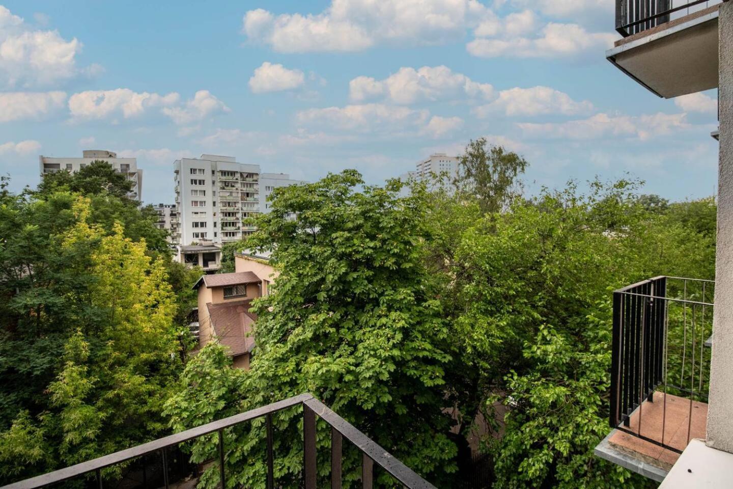 Raspberry Praga Poludnie Apartament Warszawa